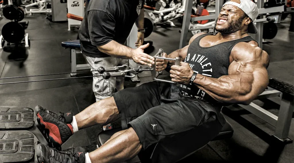 How to Maximize Muscle Gains with Both High and Low Reps